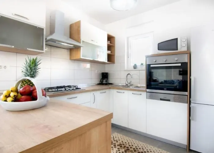 Haus Stella In Kapelica- Istrien Mit Privatem Pool By Interhome Hébergement de vacances Labin (Istria)